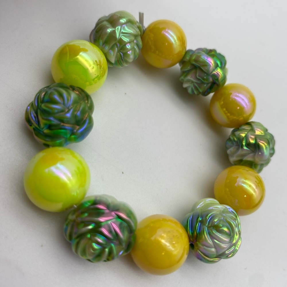 Nature-Inspired Yellow and Green Beaded Bracelet
